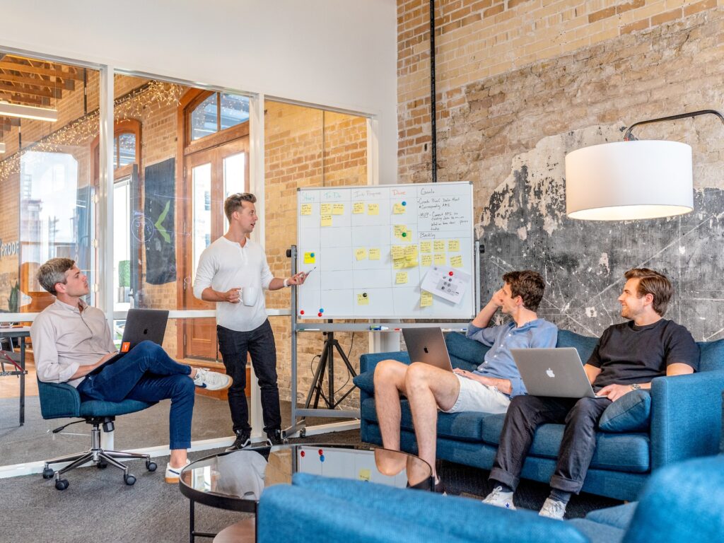 How-to-Define-and-Measure-Your-Event-Marketing-KPIs-001