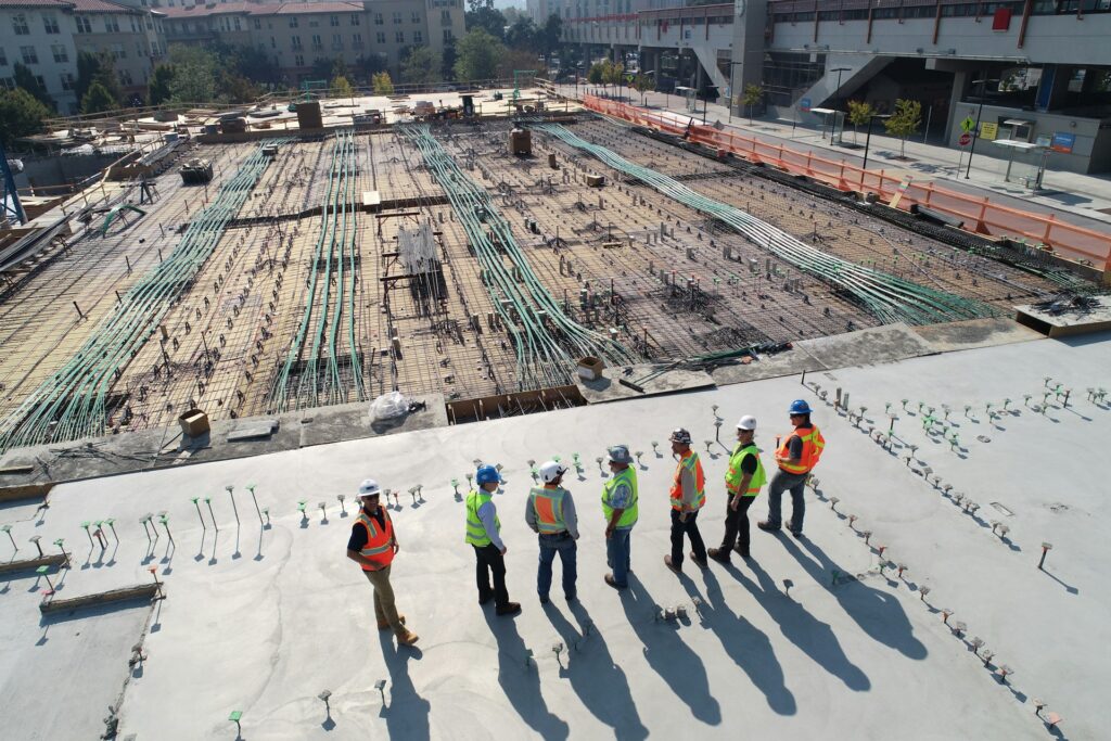How-to-Optimize-Your-Construction-Business-for-Increased-Revenue-001